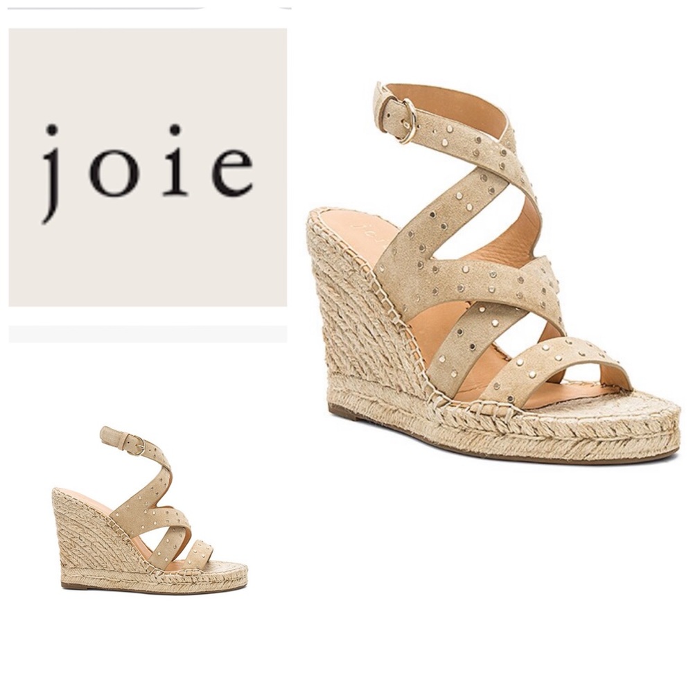 Joie “Korrat Stud” espadrille wedge in Sand!